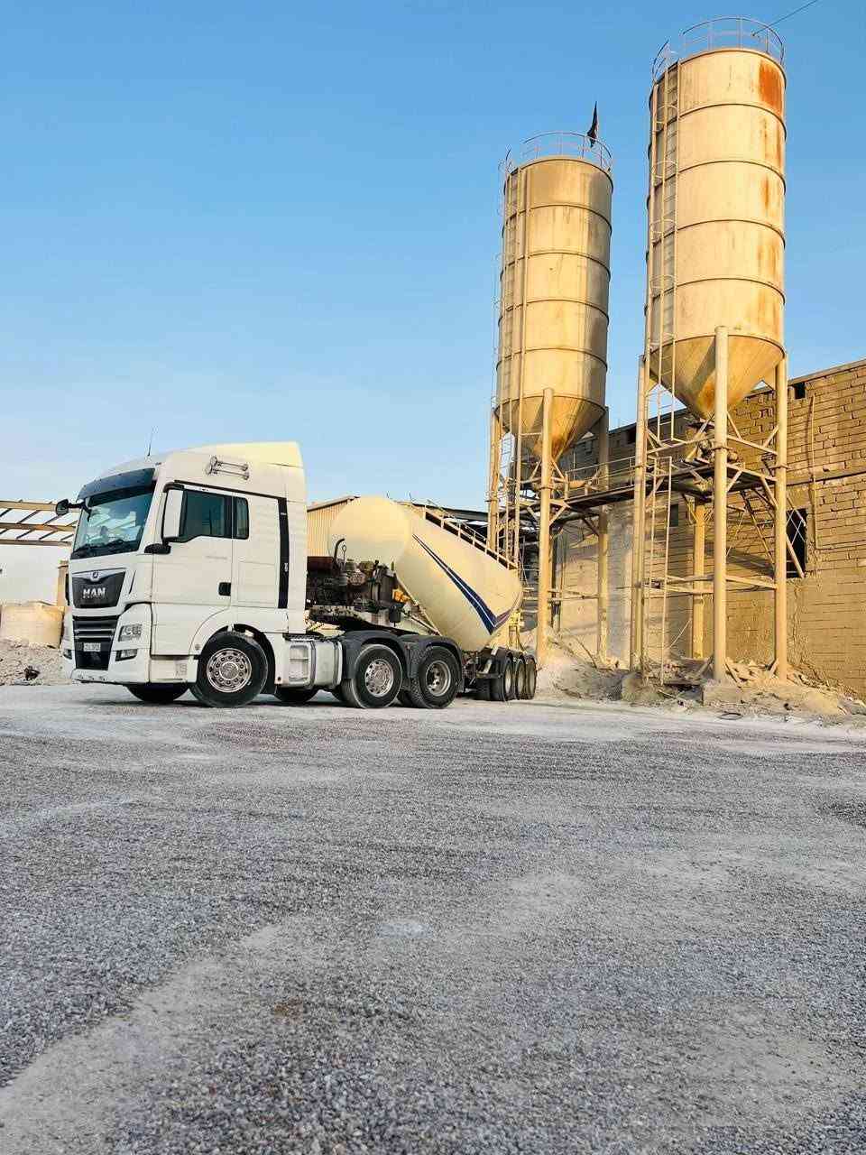 للبيع مان سايلو كامل مربوط موديل ٢٠١٨ حجم ٥٠٠ سايلو طارق حاجي٣قباغ ٢٠١٤
***********
