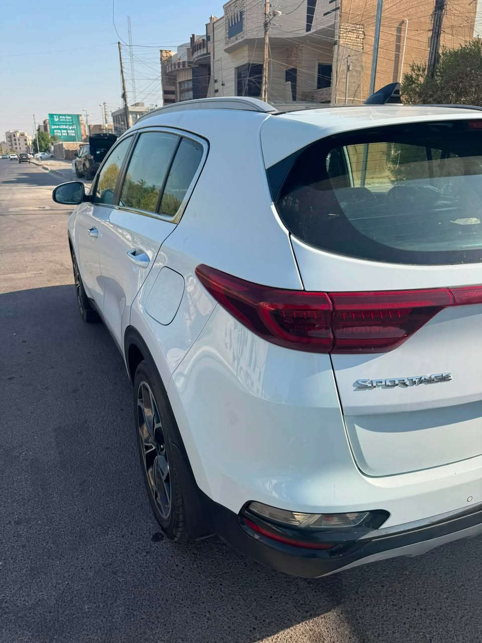 سبورتج 2021 خليجي جي تي لاين 
ماشية 55 سيارة مستلمهة من الشركة
رقم بغداد باسمي وسنوية لل31
مكفولة بيهة بارد بسيط بكد اصبع بلباب خلفي
السعر 200 وبيهة مجال بسيط مكاني بغداد بحي الجهاد
***********

