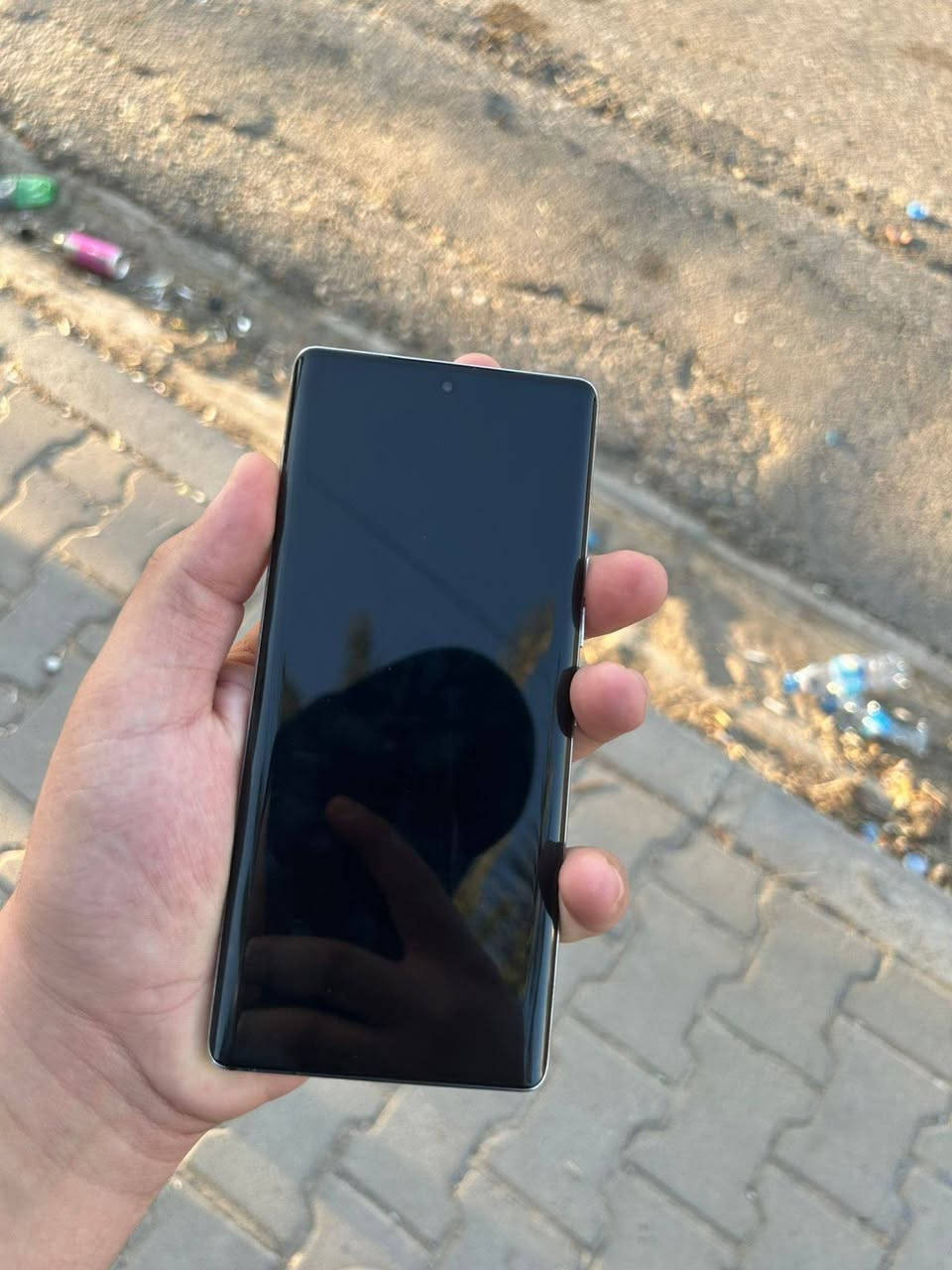 مبايل تكنو كامون40 برو 5g مستعمل رام 12ذاكره 256 و120هرتز سعر 250 ألف وبي مجال رقم ***********
