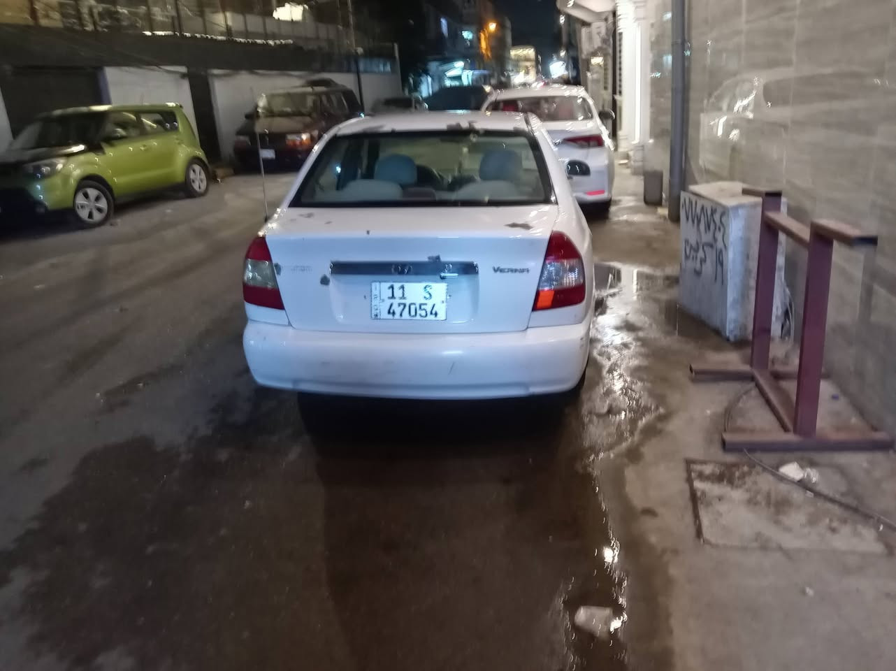 هونداي فيرنه موديل ١٢ سياره جاهزه من كلشي  رقم جديد هزه جديده ابيعلك أحزام سعر ٦٠ وبيه مجال للشراي مكان الاعضمية ***********
