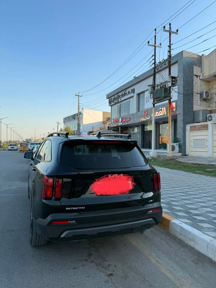 من الاخير بدفترين
سورنتو ٢٣ برستيج فووول 

اتصال ‭***********‬
