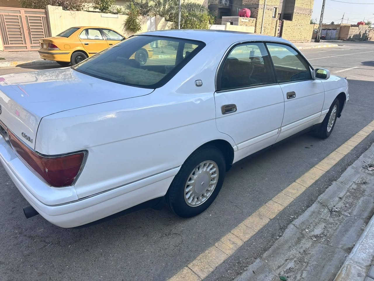 لا توجد تفاصيل

نص مكتوب في الصور:
- كروب _ تجمع _ كراون _ ملكه _ العراق
- المياحي غني • 15 س •
- تويوتا كراون / بطه
- موديل / 1995
- مكفوله أصوليات وعيب شرعي وضربه وصبغ سياره كلش جديده مال جناي
- صدر و حداديه وأكسل حدد
- غرفه بلكارتون
- كهربائيات كله جاهزه
- تبريد. ثلج
- رقم واسط مشروع وطني باسمي شخصياً
- العنوان / واسط
- ***********