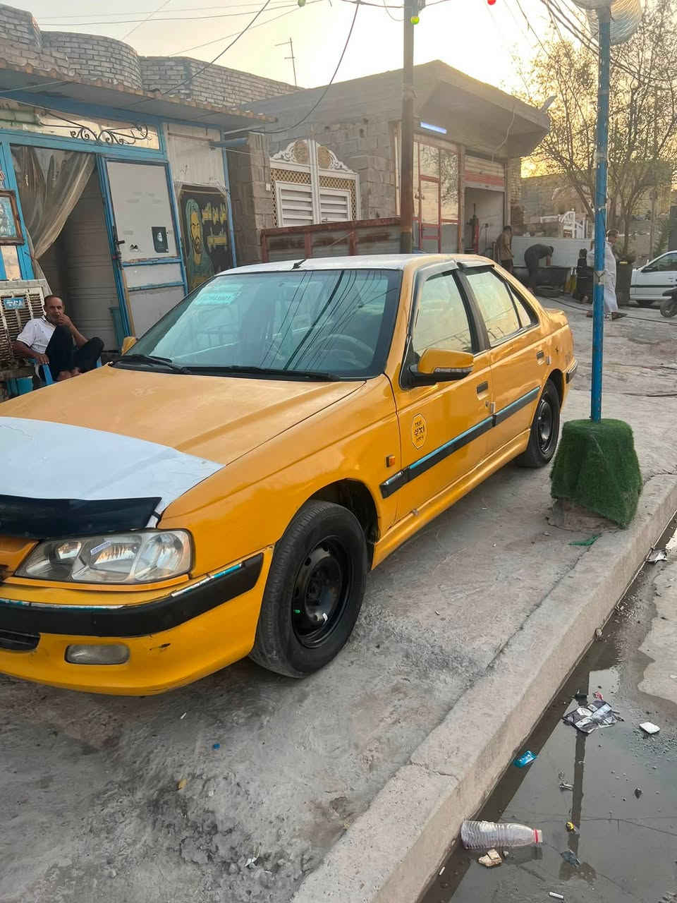 سلام عليكم    بيجو بارص 20015
كير ومكينا مكفولات لسياره خير من الله ***********لسعر ٣٥
