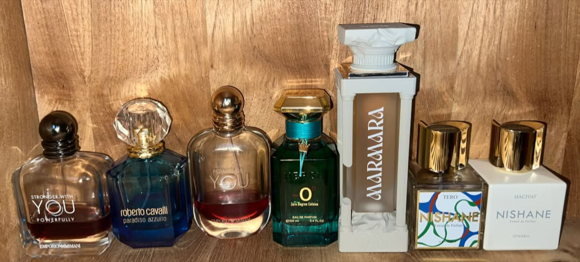 عطور مستخدمة للبيع بأسعار حلوة ضمان كلهن اصلي وكل عطر علبته موجودة ماعدا سايلنت والاسد بوربن
وعندي مرمرة وعساف فرانكل بلاك الكسير وفرانكل ستورم مسلفن
اي استفسار ***********
