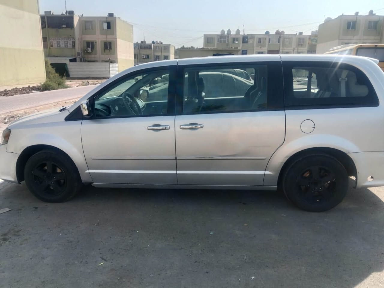 دوج كرفان • ٢٠١٢ • مكفول صبغ