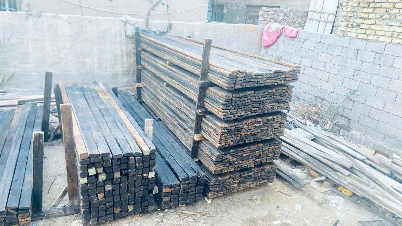 سلام عليكم قالب خشب للبيع العدد 12 مكعب العنوان بابل بسعر مناسب 
الرقم ***********
