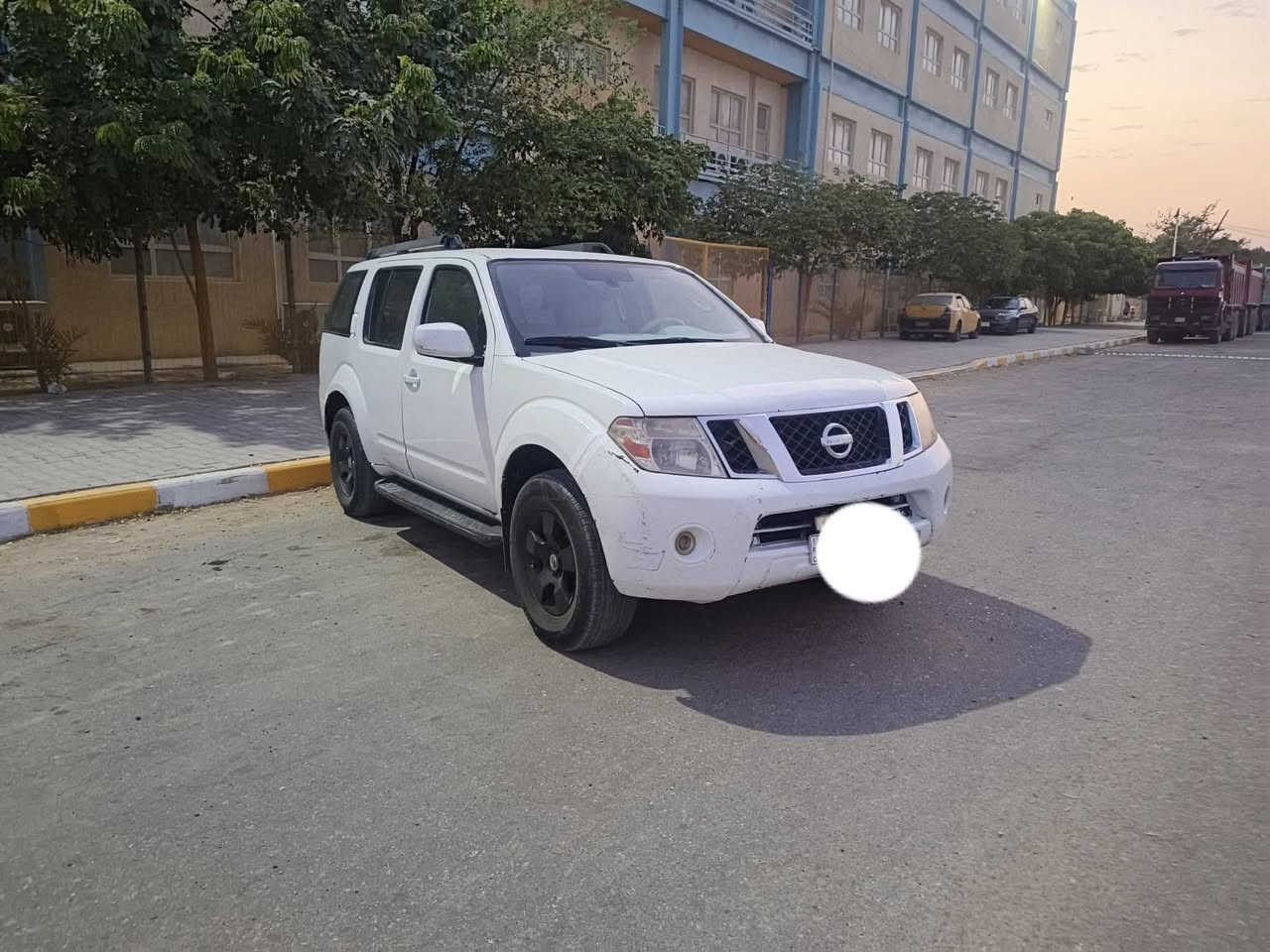 السلام عليكم
للبيع
نيسان بافندر 
الموديل 2008
محرك وكير جدد
تخم تاير جديد
حداديه نضيفه
كهربائيات كله شغاله
رقم نجف دولي باسمي تحويل مباشر سنويه لغايه 2031
مكان السياره نجف السعر 65 وبيه مجال حك الجيه
رقم ***********
