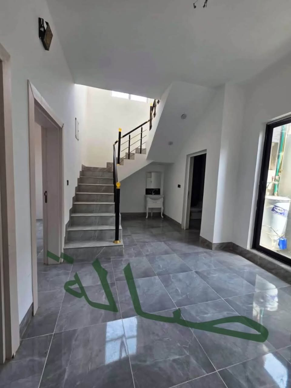 دار للبيع تكريت الديوم ال3000 يسار السيطرة

المساحة 100متر  10*10 
شارع #20متر 
#ركن 
غرف نوم3 🏠 
استقبال 🏠
صاله وسطيه 🏠 
مطبخ 🏠 
مجاميع صحية 🏠 
مناور 🏠

الاستفسار ؛***********
