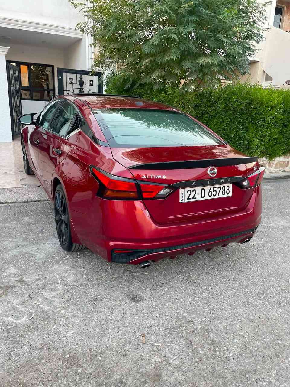 Nissan altima 2019 sv plus 
رە نگی مارۆنی فول  مواسفات 
سڵایت 
برێک بە سمە 
ئۆتۆ هۆڵد 
ئۆتۆ ستۆپ
سوکان هیتە ر 
کوشن هیتە ر 
تە برید مە رکە زی 
راداری پێش و پشت و لاتە نیشت 
کوشن کارە با
بلاجکتۆر
زۆر مواسە فاتی تر… 
کامل جوانکاری بۆ کراوە
سێ پارچە ی پێشی  بۆیاغە کە مێک ناوی گرتوە سە قفی پێش سڵایتی ناو چە وانی کە مێک pdr هە یە 
ئێرباک بە س سوکانی سیستە مە 
گێرومە کینە تە حویل غرامه  بە شە رت رە قە مو سە نە وی و ژینگە نوێیە سە نە وی تا 2029
سعرى 119 مه جاليكى برايانه  
ره قه م ***********
