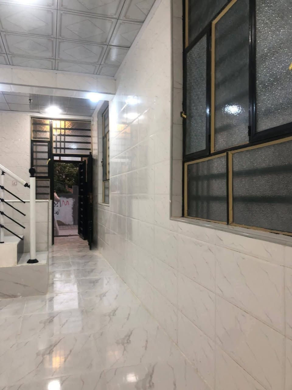 بيت للبيع مساحه 55 متر طابو صرف
حي ميسان قطاع 24 مجاور شارع العسكري 

على شارع 12 متر ركن وعلى مشتل 

البيت طابقين جديد صب كونكريت وطابوق نهروان تبليط ومجاري

الطابق الاول استقبال وصاله ومطبخ 

وصحيات داخليه وخارجيه ومكشوفات 

الطابق الثاني غرفه وصاله وصحيات 

السعر 74 مليون 

او متابعه صفحة ابو أبو علي الخالدي  كل عروض حي ميسان 

للاستفسار مكتب الخالدي للعقار

موقع المكتب حي ميسان شارع كيات قبل تقاطع شارع بوريات 

او الاتصال على الرقم التالي

***********

***********

***********
