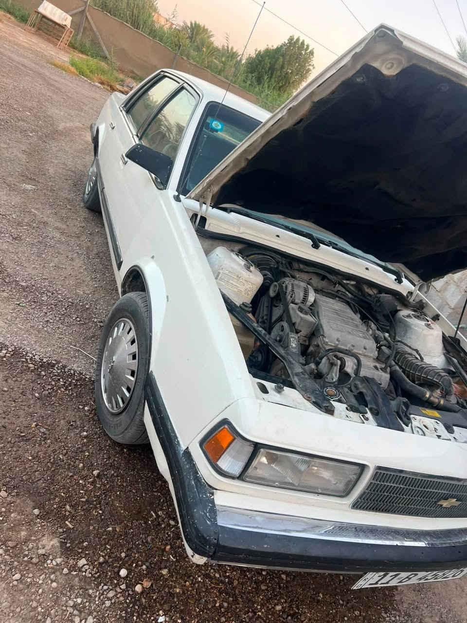 الي يدور نضيف يجي وما يخسر
سلبرتي موديل 89 
محرك وكير كفاله شركه 
تبريد ثلج 
غرفه جديده سياره جاهزه من كلشي 
بيه قطع صبغ لجماليه شغل وطلع جاهزه ل اخير سياره فقط صدره جه يمنه تعبان شًويه
*********** سعره 40 بيه مجال قليل حك جيتك
