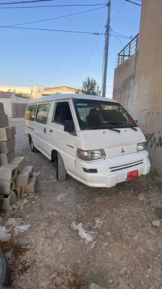 مستر بوشي موديل٢٠٠٥ارمي بلاستيك دهوك غازي توركي بوبه ستراوه مكينه ي به خ تازه مه كينه ي گوراوه بيلادي جوار تايه ي لوك گير مكينه ارم و اوليات هه موي به شه رت سحري ٤٦مجال شوين رانيه *********** اسيا*********** رانية, السليمانية
