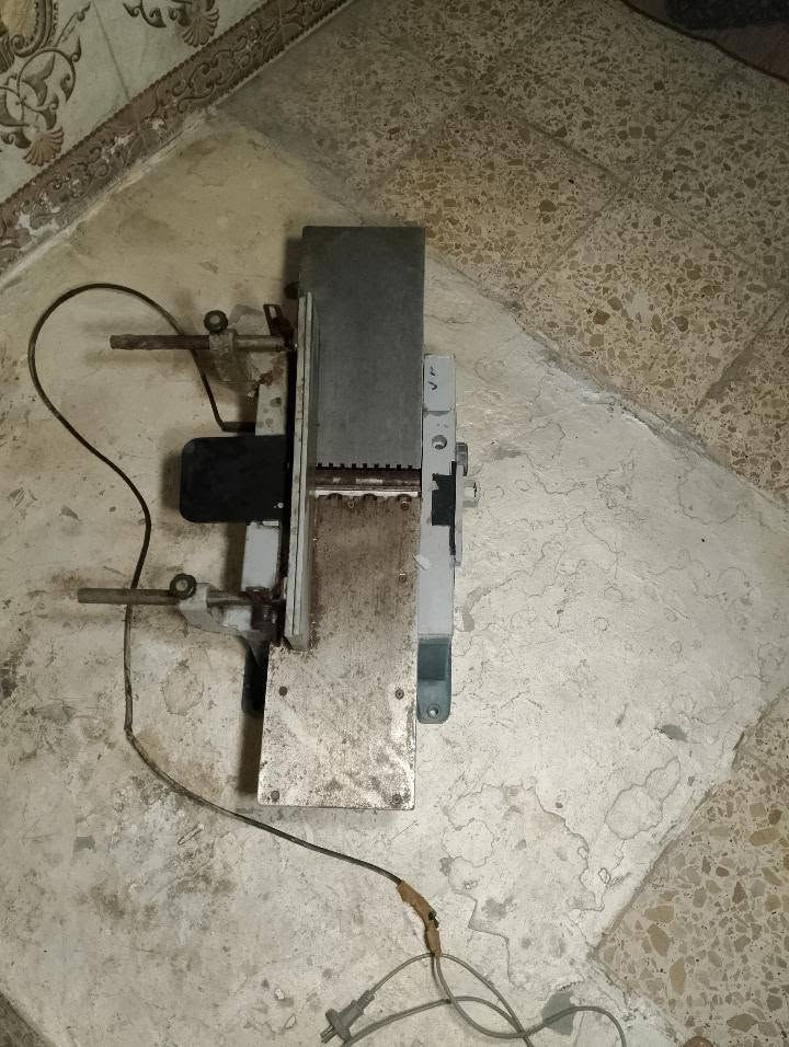 السلام عليكم مكينه رنده للبيع شغاله للإستفسار الاتصال ***********

