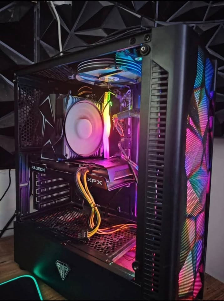 السلام عليكم شباب أخذت هاي الحاسبة وأبد ما استخدمتها  حتى شاشة مشتريت
6600xt

i5 11400f

16gb ram 3200mhz

650w 80plus bronze

ssd 256 

mb h510m

case mass 4fans

cpu cooler rgb

الحاسبة كلش نظيفة ومشتغلة مرات معدودة 

السعر 830 ألف 

مكاني بغداد الدورة 

للاستفسار***********
