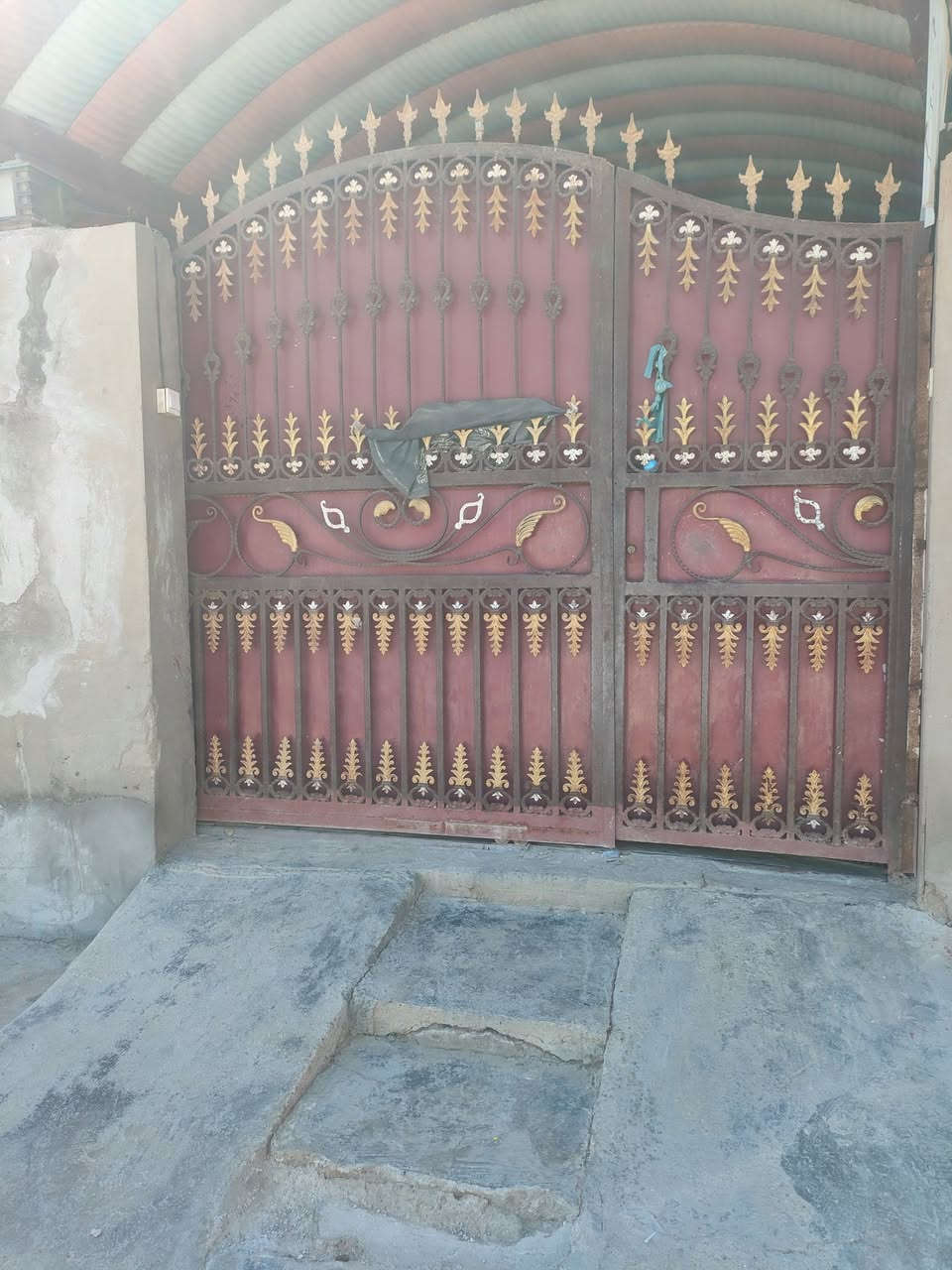 سلام عليكم باب سلايت جديد بعده السعر 400 وبي مجال مكاني عفك الاتصال على رقك***********
