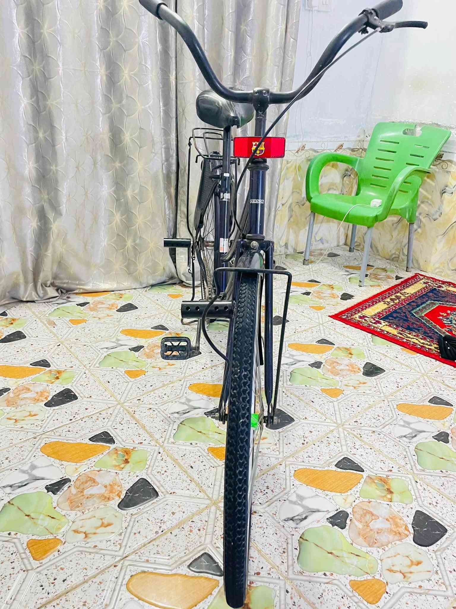 السلام عليكم للبيع باسكل مال حاويه مديل ١٨ حجم ٢٦ امكان رفاعي السعر ٧٥
