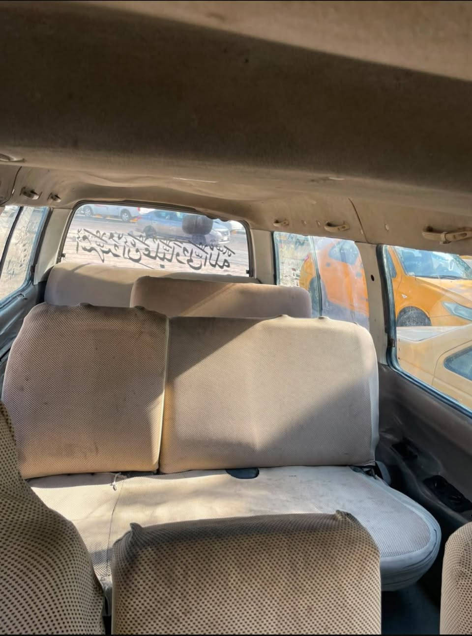 كيا بريجو للبيع موديل ٢٠٠١ رقمها احمر السياره نضيفه لا ضربه ولا صبغ تلاثه شواصي بلاد بس واحد معمر كير مكينه نضيفات الاكسل بي ونه بلنمره الرابعه حداديه نضيفه مابيهه خياس بصره تنومه صالحيه سعر ٤٠ //////***********
