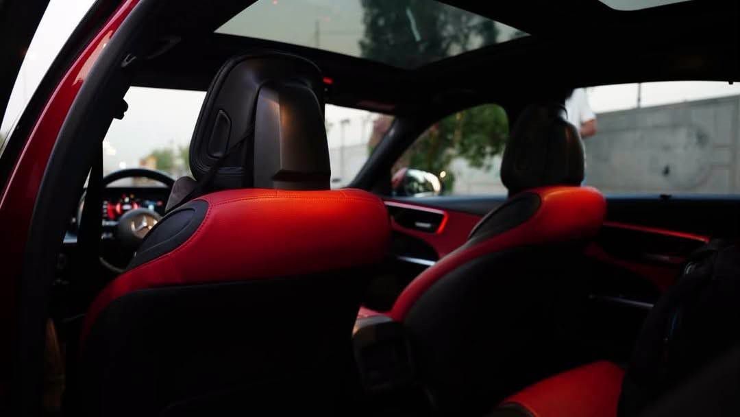 مرسيدس C200 AMG • ٢٠٢٢ • فول اوبشن