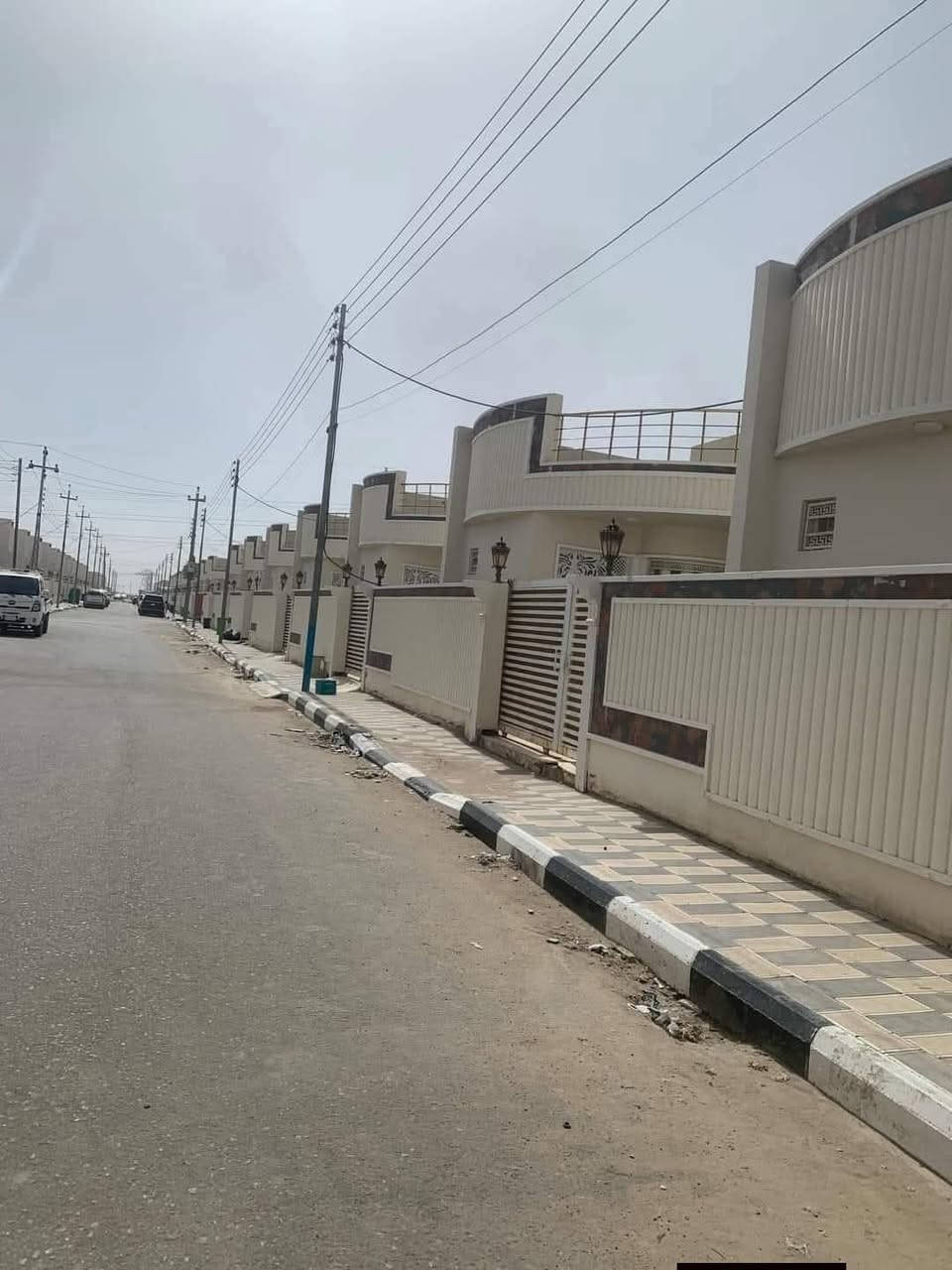 للبيع بيت جديد مساحه ٢٠٠ متر طابق واحد في الناصريه مجمع القضاة تقاطع المنصوريه
البيت جديد مامسكون من يوم استلامه لحد الآن 

المساحه ٢٠٠ متر 

البيت حر  مامطلوب للدوله

للأستفسار الأتصال

 أو واتساب  على الرقم 

***********
