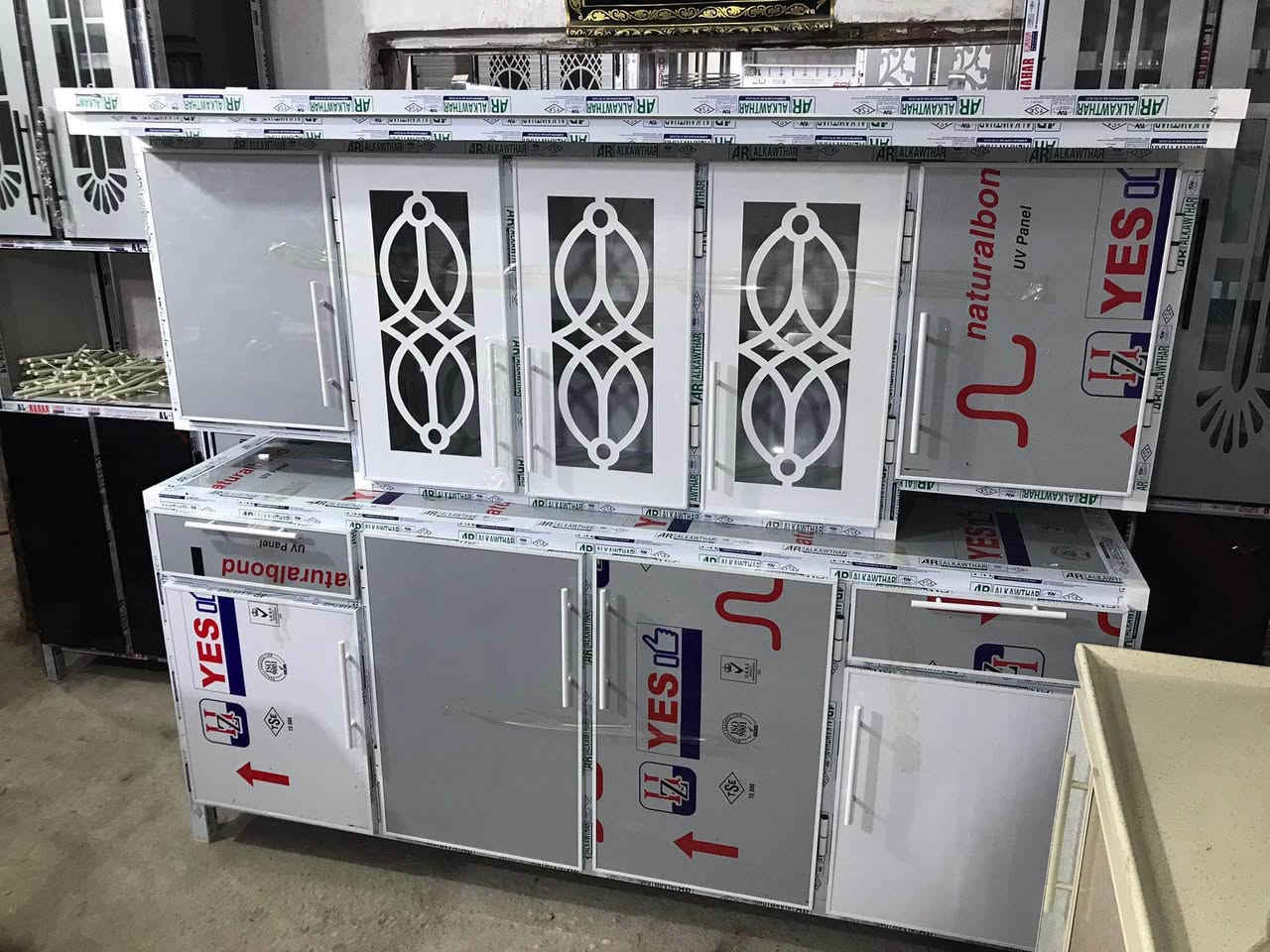 تخفيضات كاونترات مترين شرط شرط التزكام بليت واحد ملم نرماده حفر جرارات شفط نقش cnc تاج وكلوبات شغل درجه اولى ب400 واذا وياه سنك متر وربع مرمر ب600 يصير اللون حسب الطلب العنوان ناصريه شارع الاخلاص *********** ناصرية, ذي قار

