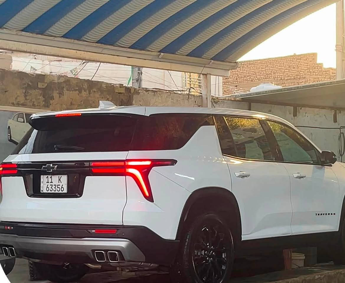 ترافرس 2024 lt
ماشيه 50 الف كيلومتر 
كامرات 360 درجه 
اربع وضعيات قياده 
السياره حادثهه صندوك وبيهه بارد جاملغ خلفي 
جاهزه من كل النواحي 
مراوس بدوج رام شعندك نزل 
***********
