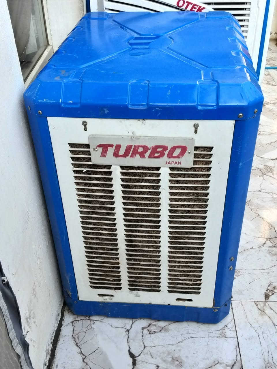 مبرده للبيع ١٠٠ قفل نضيفه اي شي نبيهه ***********
