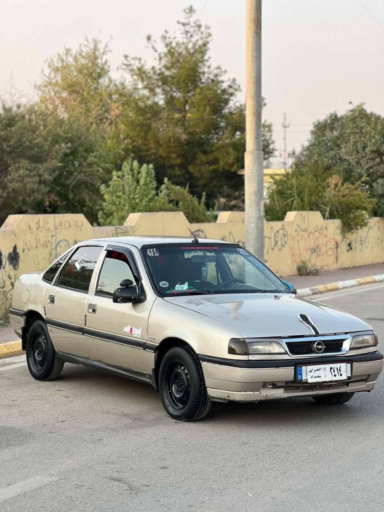 سڵاو ئۆپڵ ڤیکترا مۆدێڵ 1992مەکینە 16قایش پان پاوەر ئاڕمی پلاستیکی سلێمانی ئاڕموئەوەلیات موسوبڕاوە بەشەرت گێڕو مەکینە بەشەرت تەقەوڕەقەوکارەبایاتی هەموو گیانی مەزبوتوبەشەرت دەعمولێدراو ڕزیوی نیە ناوداشبوڵو بەرەدەرگای جوان ماوەتەوە سعر 20گەڵاوکەمێ مەجال شوێن هەڵەبجەی تازە*********** السليمانية, العراق

