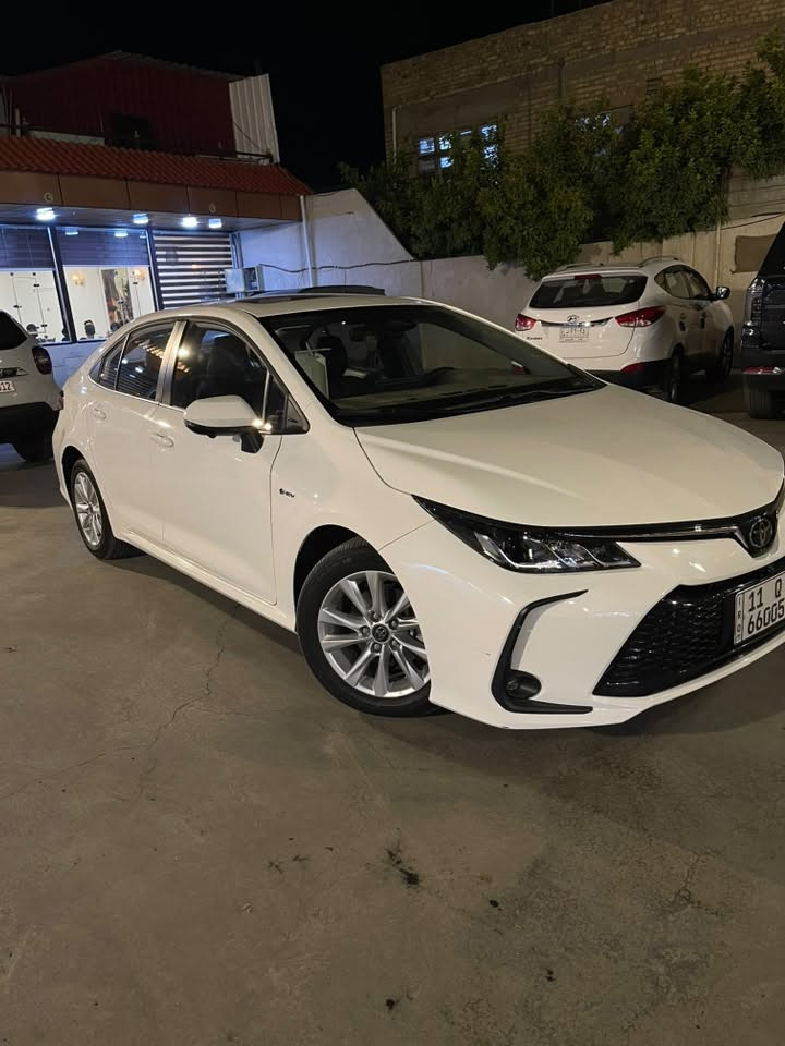 السلام عليكم كورلا 2025 شكل خليجي ماشيه 6 الاف السياره جديده فول موصفات 1/1 السياره اربع كامرات رقم بغداد شبه مميز عنوان السياره بغداد للاستفسار ***********

