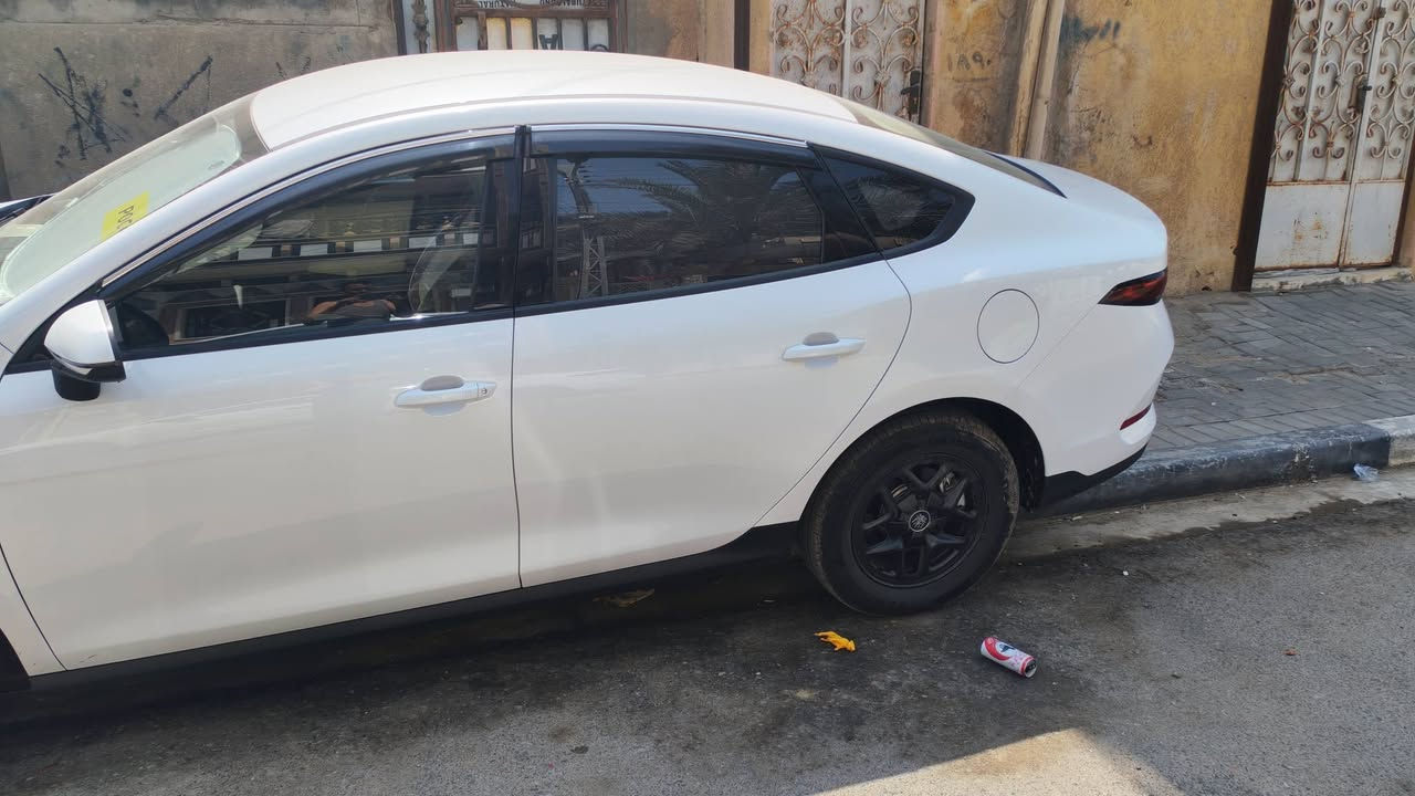 سلام عليكم BYD كن بلاص  للبيع بصره 
مديل 2025بسمي كفاله عامه ماشيه 7000
سياره جديده دواخل جلد ابيض للعلم السياره دوشمه ارضيه وكشنات شغل درجه أولى مكاني السعر122وبيه مجال بسيط بصره القبله 
***********
***********
