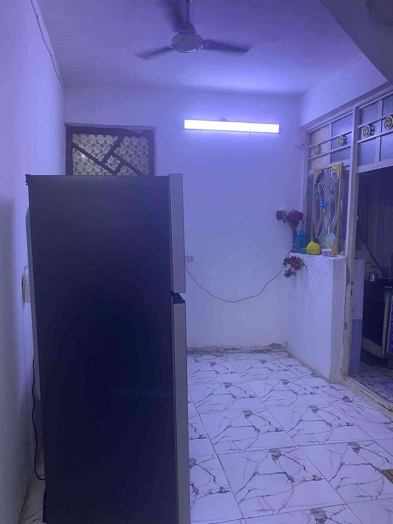 السلام  عليكم  بيت  مساحه  100متر  منطقه ابو درع الشارع العريض بناء حديث متواجد واتساب***********
ع رصيد***********
