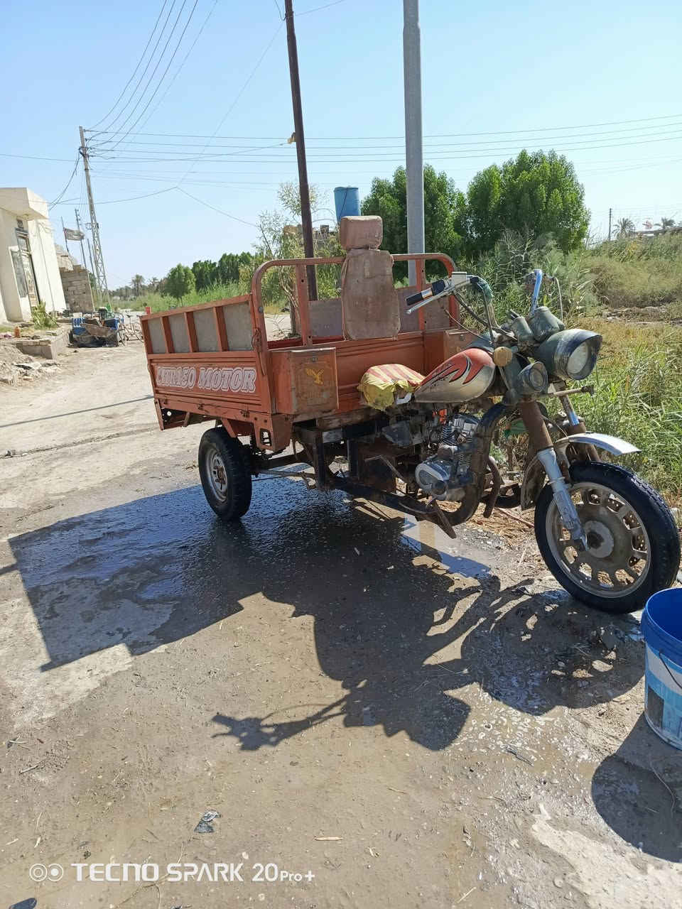 السلام عليكم اخوان ستوته للبيع مقفوله كفاله عامه مكينه وقير اكس اللطش بدي بلادي جديد ش قطره لحيم ما بيه مكينه جديده توه مشدوده ستوته رقم سنويه نداور ثاني يوم سعرها مليون و 900 وبيها مجال بخدمه الشراي عنوان بصره الهارثه ستوته برقي ما ناقصها ***********
