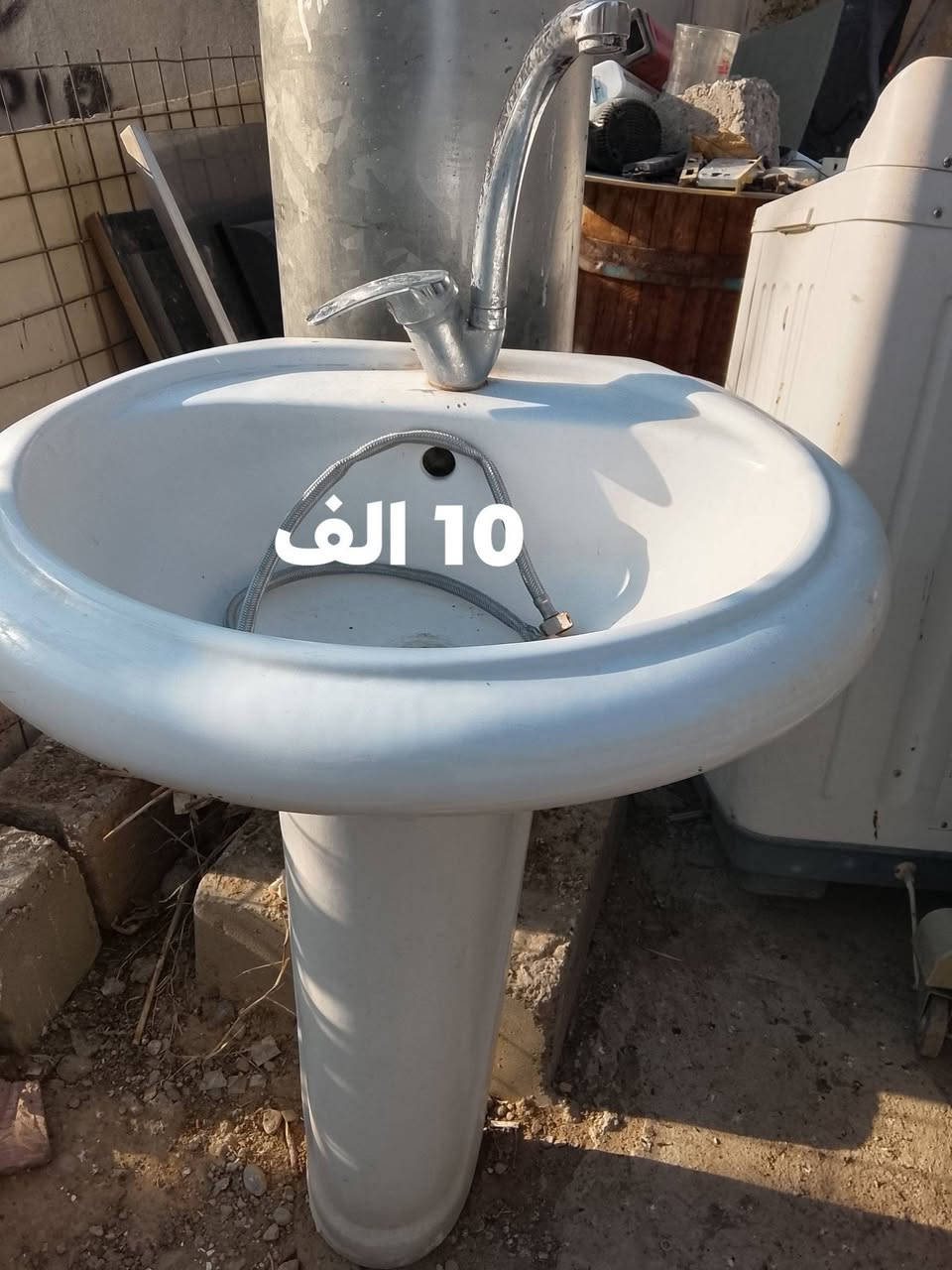 سلام علیکم
غراض للبیع
سعر مکتوب عل صور
مکانی اربیل بێرکۆتی نوێ
*********** واتساب
