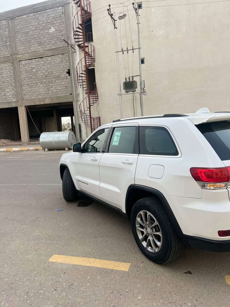 جراند شيروكي • V6 ٣٦٠٠ • ٢٠١٤