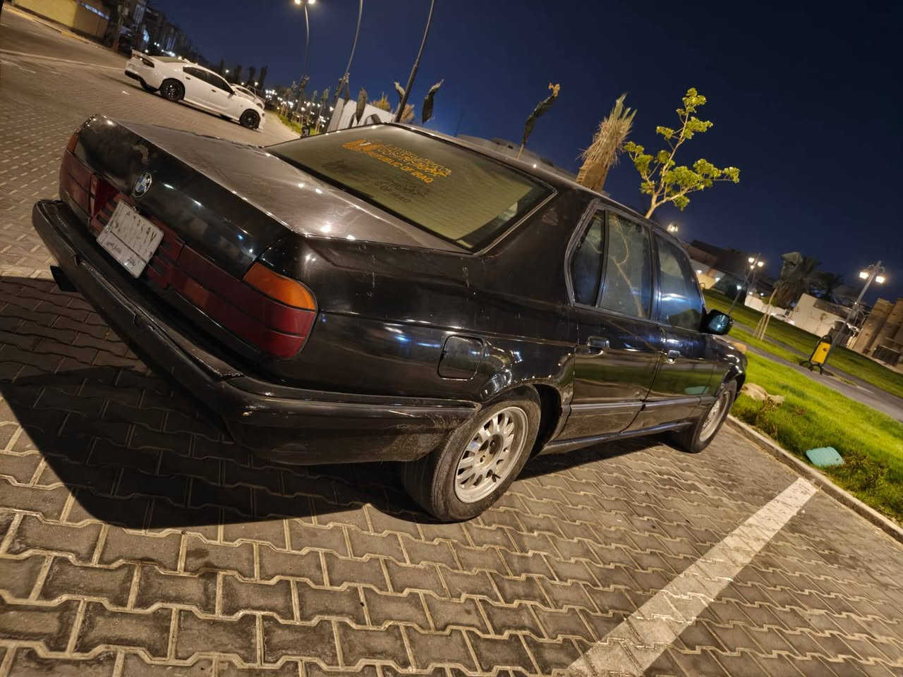 744 V8 موديل1993 رقم بغداد بسمي
مكينه وكير جدد 
حداده خلفي امامي جديده 
غرفه جلد نضيفه 
تبريد منضومه جديده 
منضومه زنون نقص تايرات فقط 
السعر 45 وبيهه مجال 
***********
