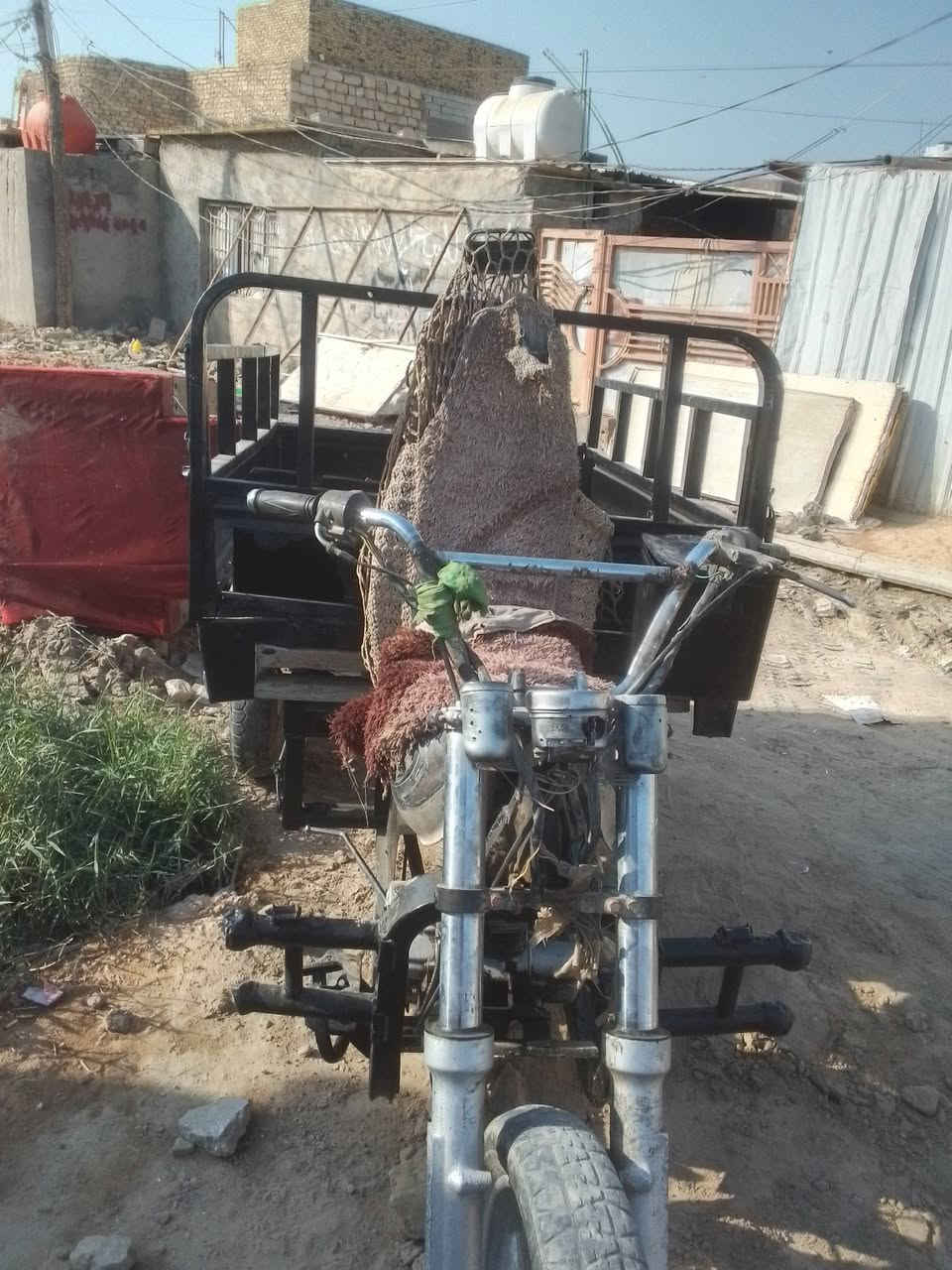 السلام عليكم ستوته للبيع
***********
