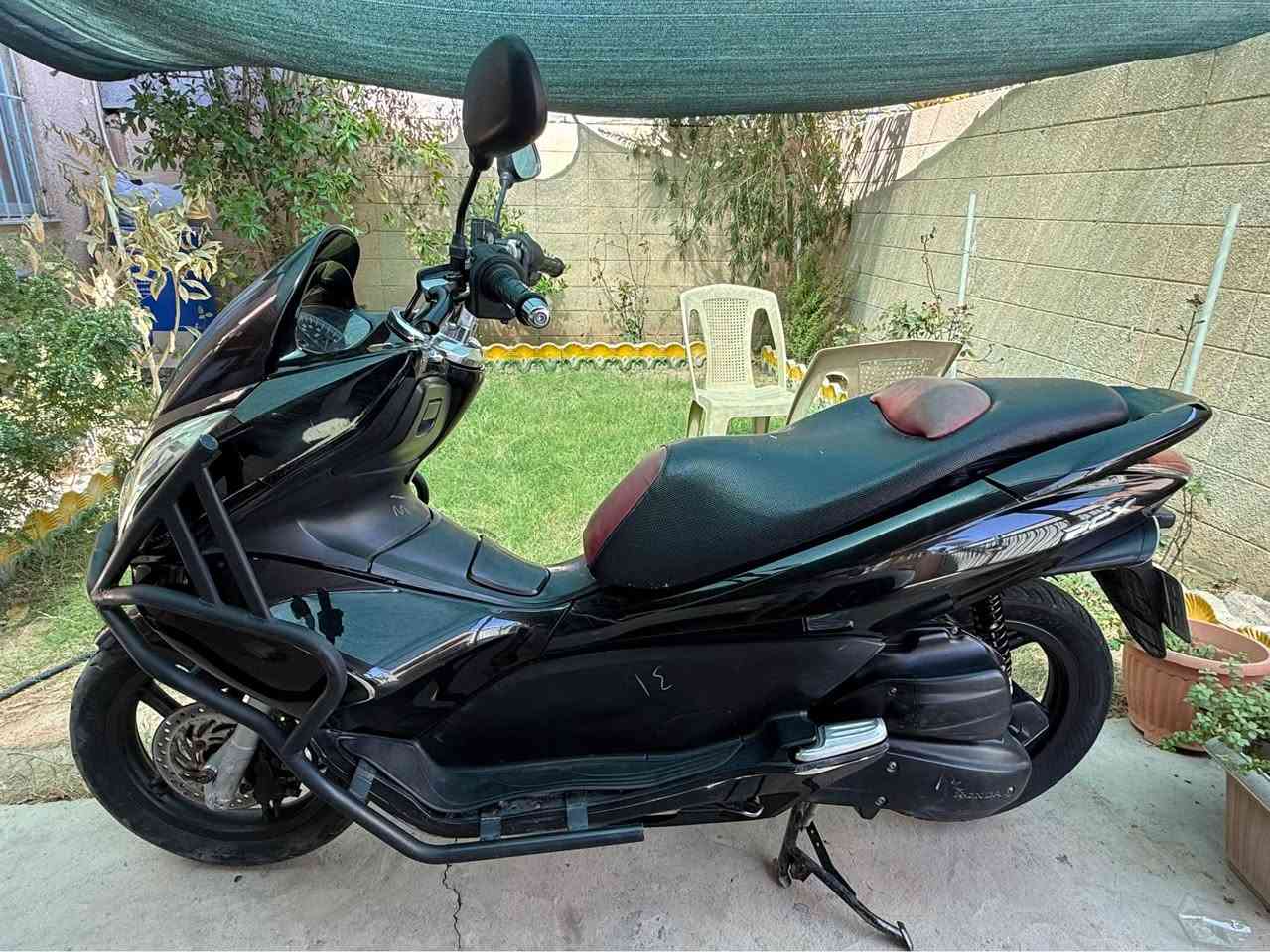 دراجه للبيع نوع Pcx الجيل الاول
125cc
الدراجه نضيفه بمعنى الكلمة بس بيها مشكله بل روله يكلف تصليحها ١٥٠/٢٠٠ الف ترجع بلاد.

 دراجه مفوله بمعنى الكلمه الدراجه مسجله وكامله وسنويه موجوده تحويل ثاني يوم كهربائياتها كلها شغاله يعني دراجه نقصها الروله فقط تسويها وتنساها بعد عمر تروح وياك 

 كشرها  بي فطور وكسر من الصفحه للتواصل على هذا الرقم بي واتساب واذا تريدون خاص هم موجود
واتس اب ***********
اتصال ***********

مكان الدراجه الانبار الرمادي سعر الدراجه 15 ورقه وبيه مجال بسيط حك الجيه بغداد, العراق
