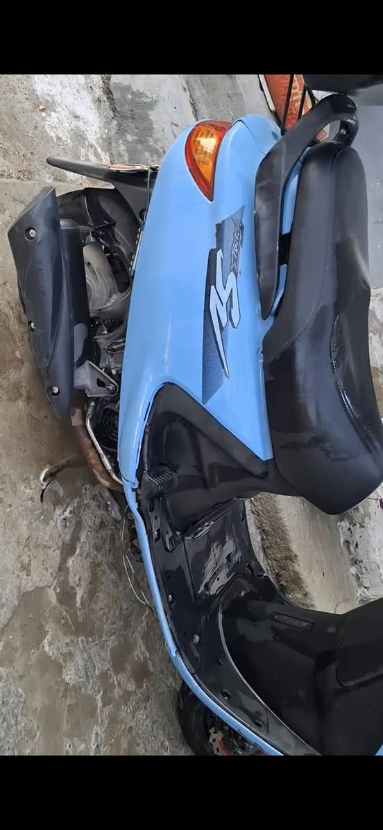 من.رخصة مدير الكروب عندي فورتي فحل كامل كلة شغال للبيع سعرها 4٥٠.ابيهة مجال للطيبين المكان.تقاطع.السادة الخاص او رقم ***********.وشكرا
