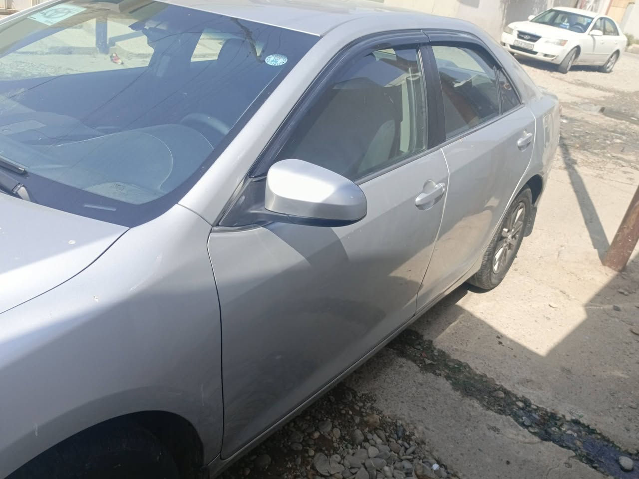 كامري للبيع صبغ حزام بدون دواخل
سعر115وبيها مجال 
ستفسار اتصال مراسله مارد 
ومراوس حسب القناعه
***********
***********
