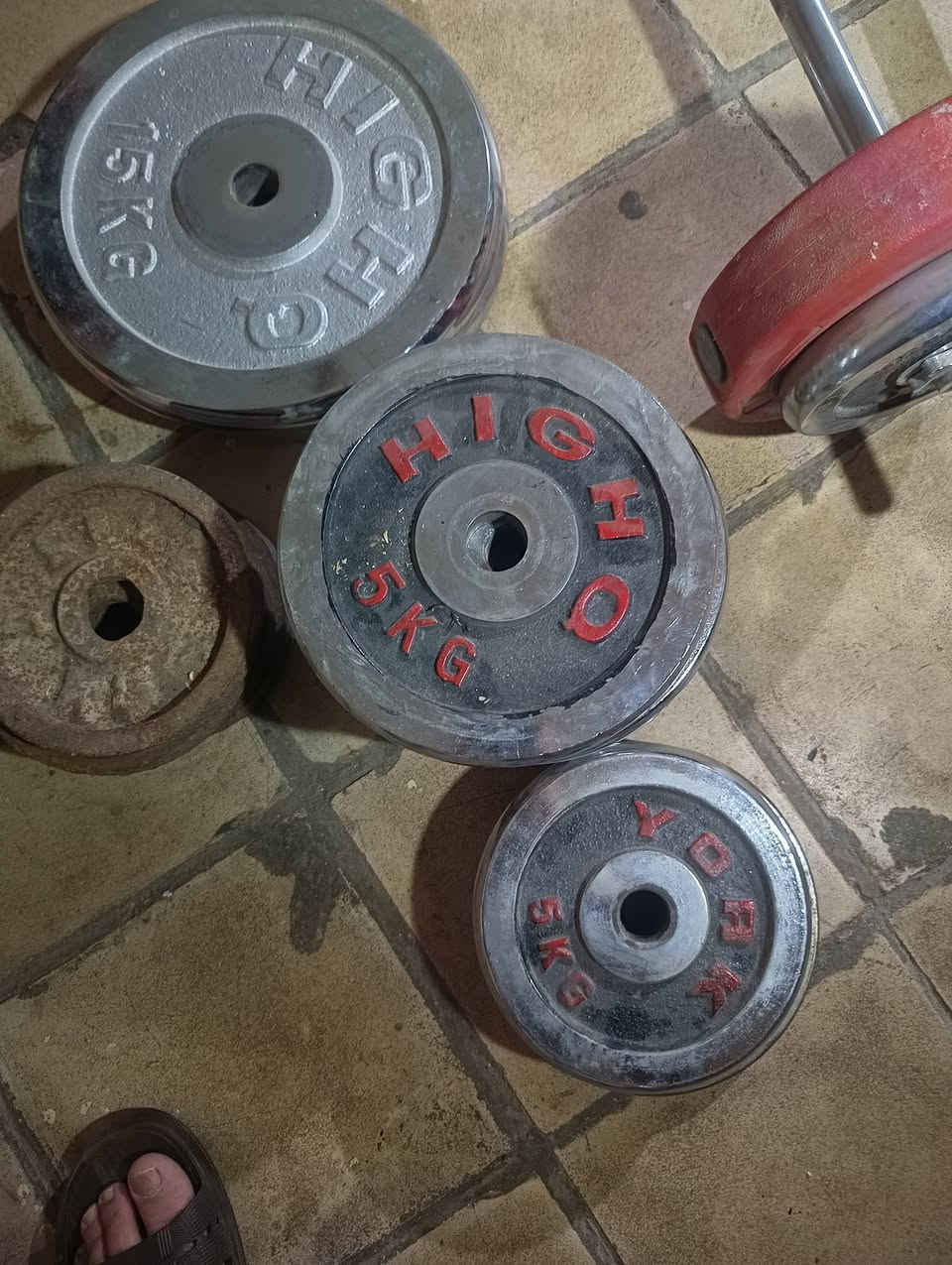اقراص اثقال • دمبل 25ك • مسطبة متحركة
