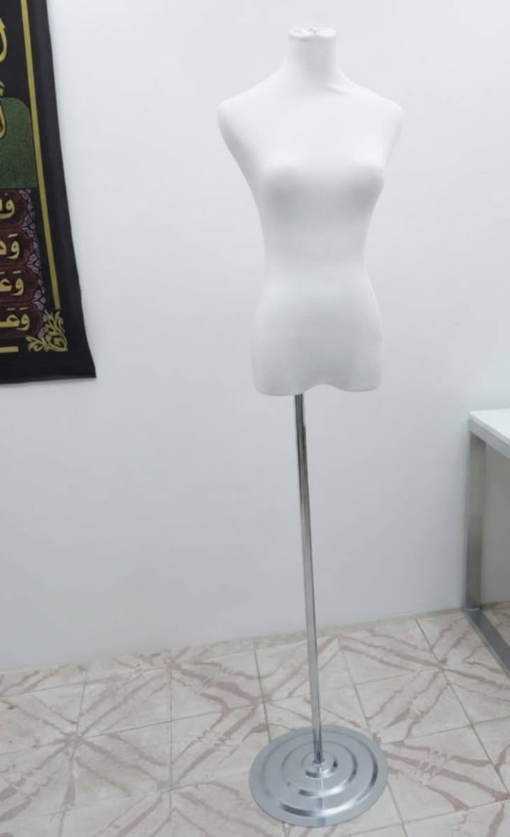 لحكًو🔴✅فقط الي يشتري اخر قطع باقية ✅🔴وين اصحاب المشروع الجديد والبيجات تصفية محل ملكانات نحت متوفرة وغير نحت هم متوفر والسعر جو الجملة اخر قطع باقية تم وبالعافية الرد الفوري مراسلة وتساب أسرع بالرد ***********🔴✅
