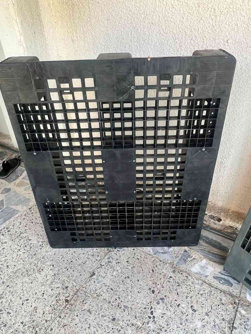 يتوفر سكيب ثقيل 
 

قياس 100*120
***********
