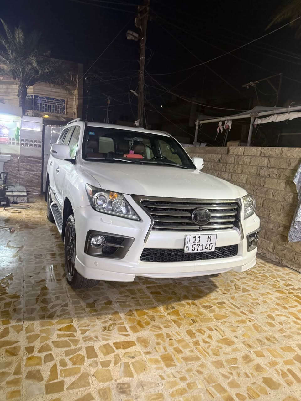 🌺🌺🌺🌺🌺🌺🌺🌺

السلام وعليكم ‏للبيع لكزس LX 570 2015
رقم بغداد انكليزي بسمي تحويل ثاني يوم
السياره مكفوله كفاله عامه جديده بمعنى الكلمه ماشيه 67

——— 👇المواصفات 👇———
اللون: ابيض صدفي 
فول مواصفات ١/١ 
8 سلندر محرك 5700 
* داخل قرميدي 🟠
* لايت
*   كراسي جلد 
*   كراسي كهرباء 
* تبريد ثلج 🥶❄️
*   تدفئة تبريد بالكشن
*   ٣ شاشات اصلية 🖥
*   تشغيل عن بعد
*   جكات 
*   فور ويل
*   أنظمة قيادة
*‏ CRAWL نظام 
*   ثلاجة 
*   فول تحكم ستيرن 
*   ستيرن كهرباء
*   دبل كير ( عادي+ اوتوماتيك)
*   شفتات كير بالاستيرن
*   دبل حساس ( امامي+خلفي)
*   مرايات كهرباء (شفط)
*   لايت عدسة زنون عالي ناصي 
*   زراك لايت
*   ويل 20 🛞
*   ماشية 67 الف

* السيارة بالواقع احلا من الصور 😍❤️

مكان تواجد السيارة: بغداد - بلديات 
للأستفسار الأتصال ⬇️ ☎️
— —
*********** بغداد, العراق
