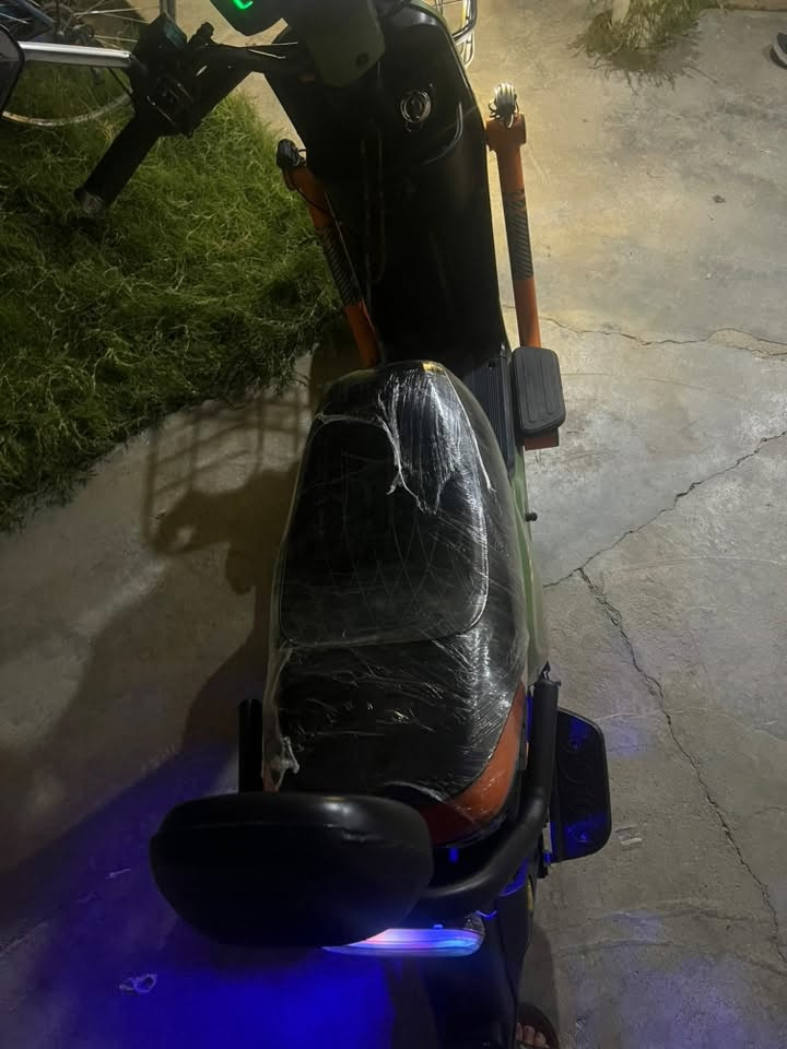 دراجه R9 للبيع نضيفه كلش مابيها اي نقص استخذام قليل الشكل الجديد
السعر مناسب
للاستفسار ***********
