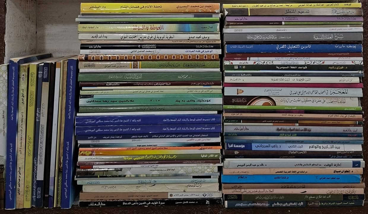 ٣٥٠ كتاب • خان القلعة • غلاف ورقي