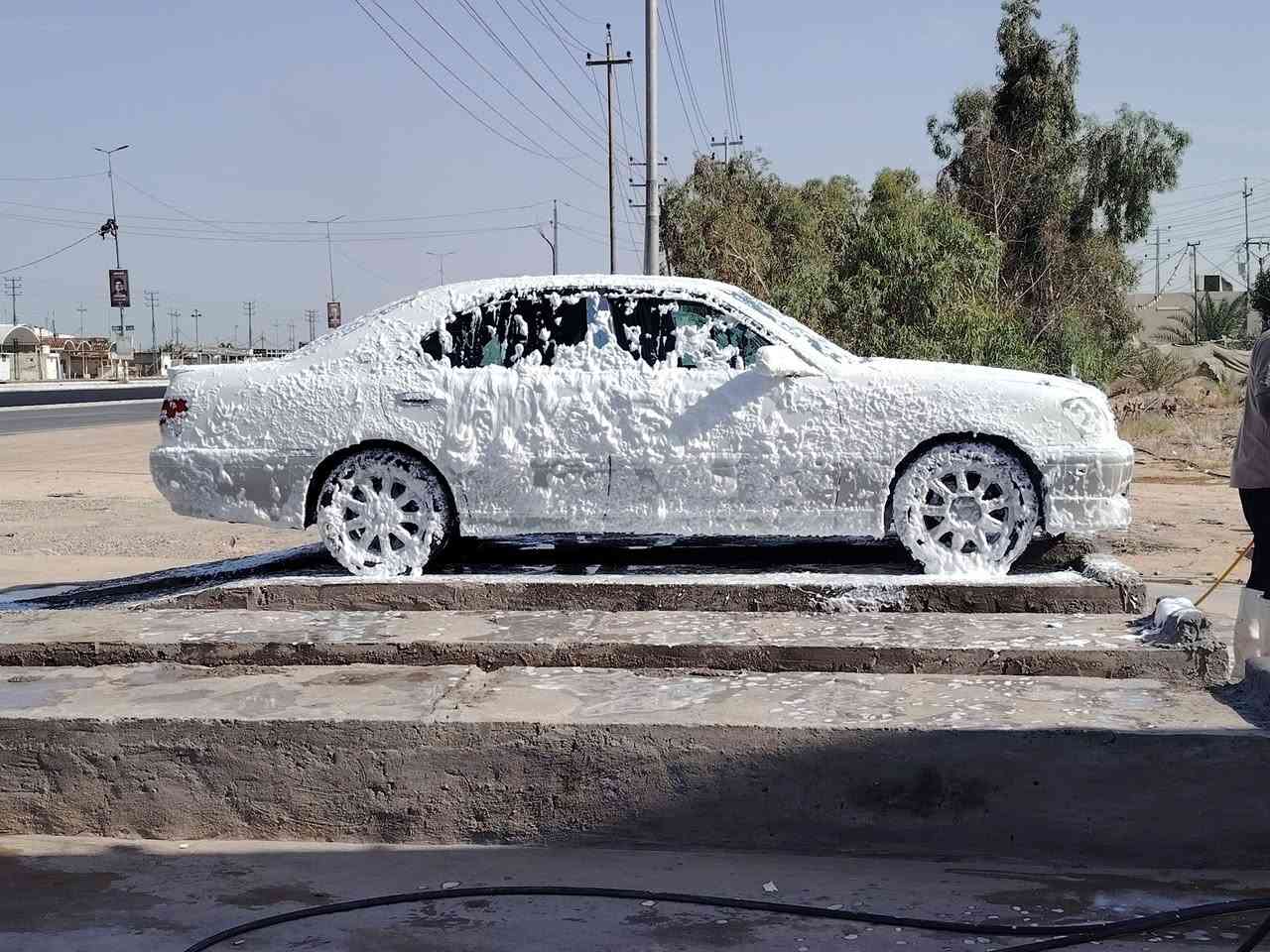 السلام عليكم
ملكه للبيع 3دكم شاصي 75 محرك ديفور الجبير 

رقم كركوك مدفوع گمرگ  وضريبه باقيه بس ع الرقم

سياره نضافه 100ب 100 موديل2002 ما تصرف عليه الف دينار 

مكفوله كفاله عامه كص وضربه ومحرك وگير وحداديه وكهربائيات وتبريد كله شغال عاديه مو كرستال علمآ الحقيقه احله من الصوره بهواي

مكان السياره النجف خان النص السعر 105 وبيه مجال الشرايه يدلل رقم تصال واتساب ***********
