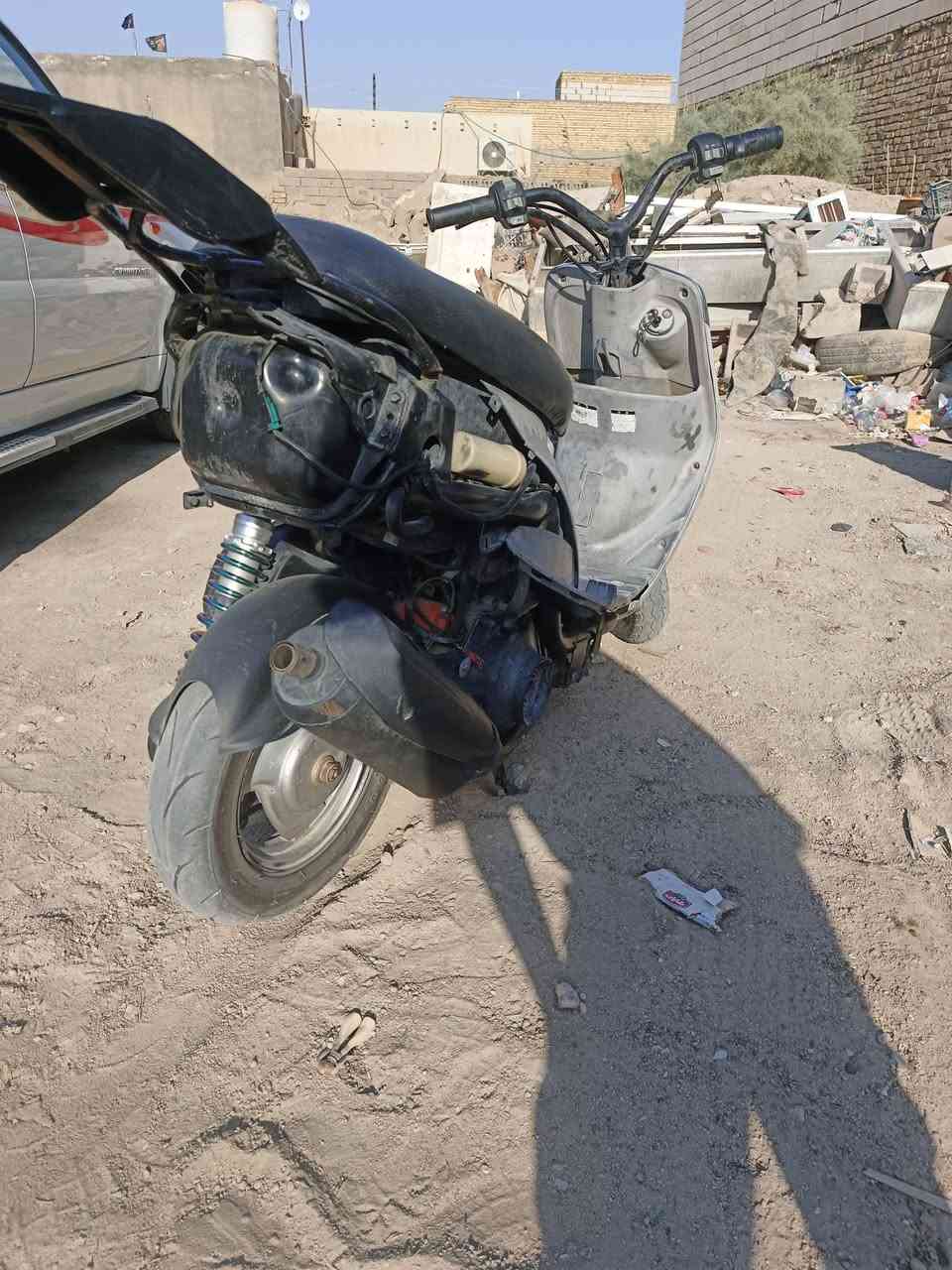 سلام عليكم ماكس منغولي للبيع 
بوشه 55 شلعه و معدل 
مكاني ناصريه مركز قرب محطت لقطار 
السعر...425...و بيهه مجال 
تواصل ***********
