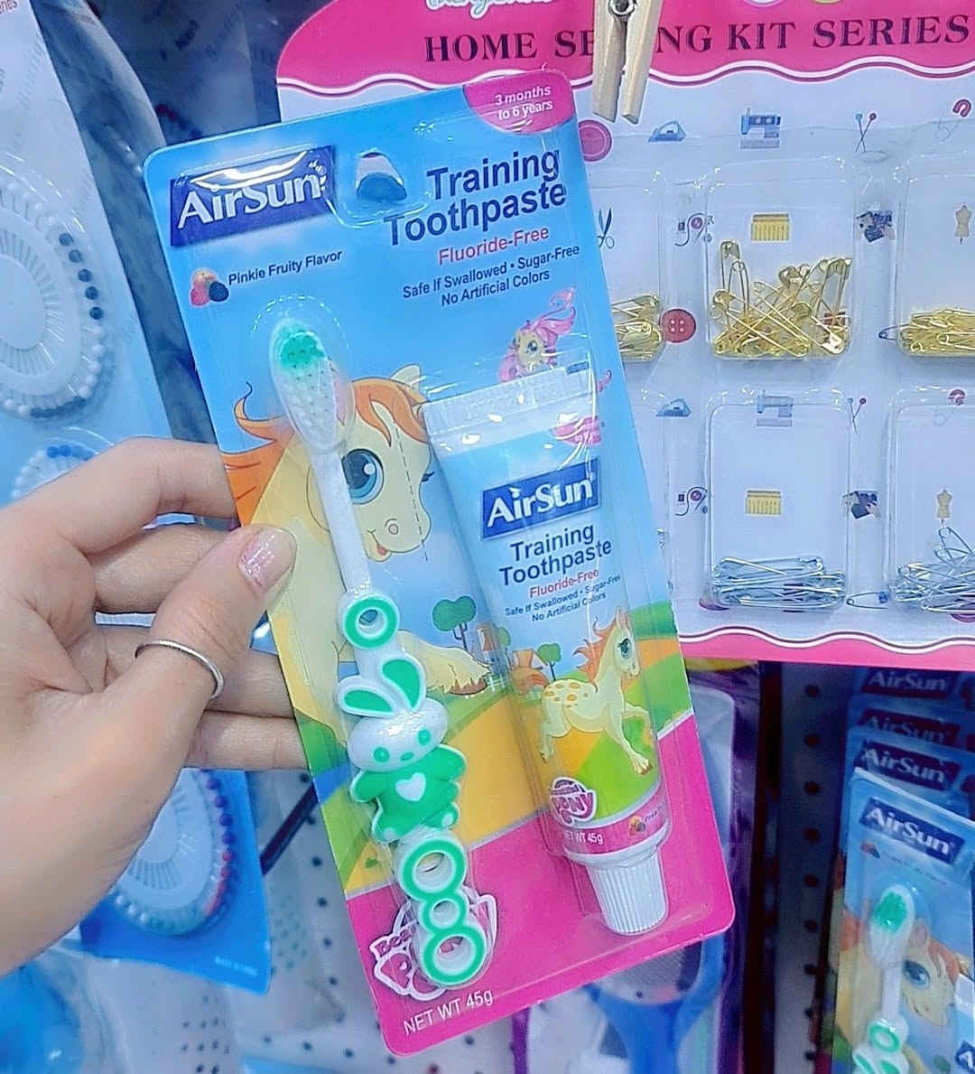 مجمع الريان كل ما يحتاجه بيتك بمكان واحد🛍
تشكيلة متنوعه من قسم حاجه الف 💯
 تشكيلة متنوعة من المواد المنزلية بجودة وأسعار مناسبة ✨ أدوات مطبخ ✨ مستلزمات منزلية ✨مواد تجميل💄قسم حديث ولاده😇قسم السفريات🍽قسم سليبرات🩴قسم تجهيز باقات ورد وهدايا💐🎁 منتجات عملية للاستخدام اليومي
📩 للاستفسار أو الطلب راسلونا على الصفحة 🚚 تتوفر لدينا خدمة توصيل لكل المحافظات
الرقم //***********
العنوان //بسمايه الشارع العام مقابل برهومي الشارع الخدمي مجاور أسواق اللؤلؤة
أوقات الدوام⏰من الساعة 10 صباحاً الى الساعة 1 ليلاً

