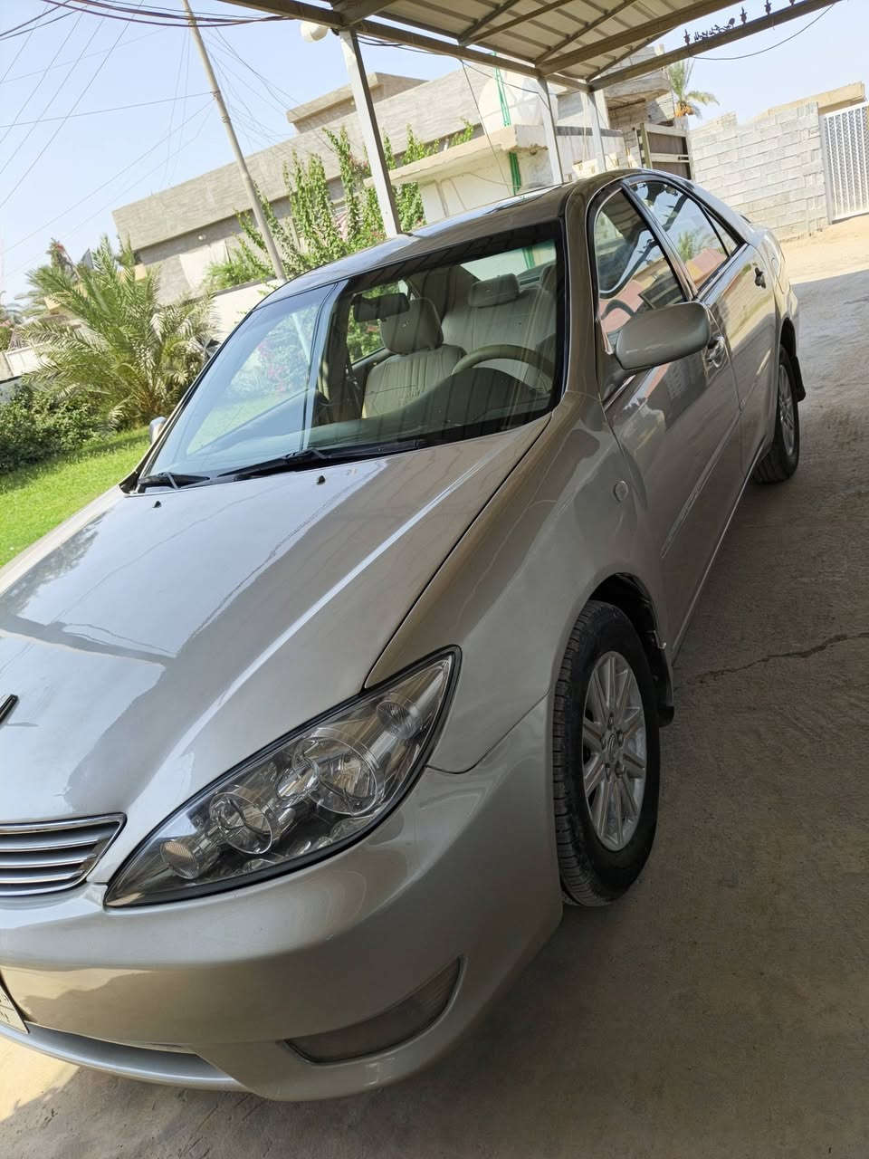 السلام عليكم
تويوتا كامري ٢٠٠٥ كراند فول ١/١
رقم بغداد
تحويل مباشر كفالة عدا الصبغ
السعر ٩٠ وبيها مجال 
العنوان صلاح الدين قضاء بلد تقاطع السعود/***********
