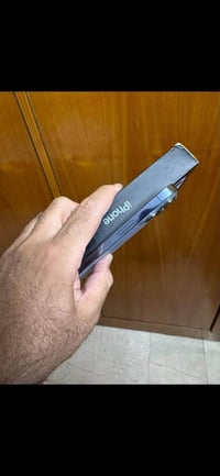 جهاز   13 برو ماكس   شرق اوسط   ماستر   بطاريه 88  ذاكره 128  باكيت وي...