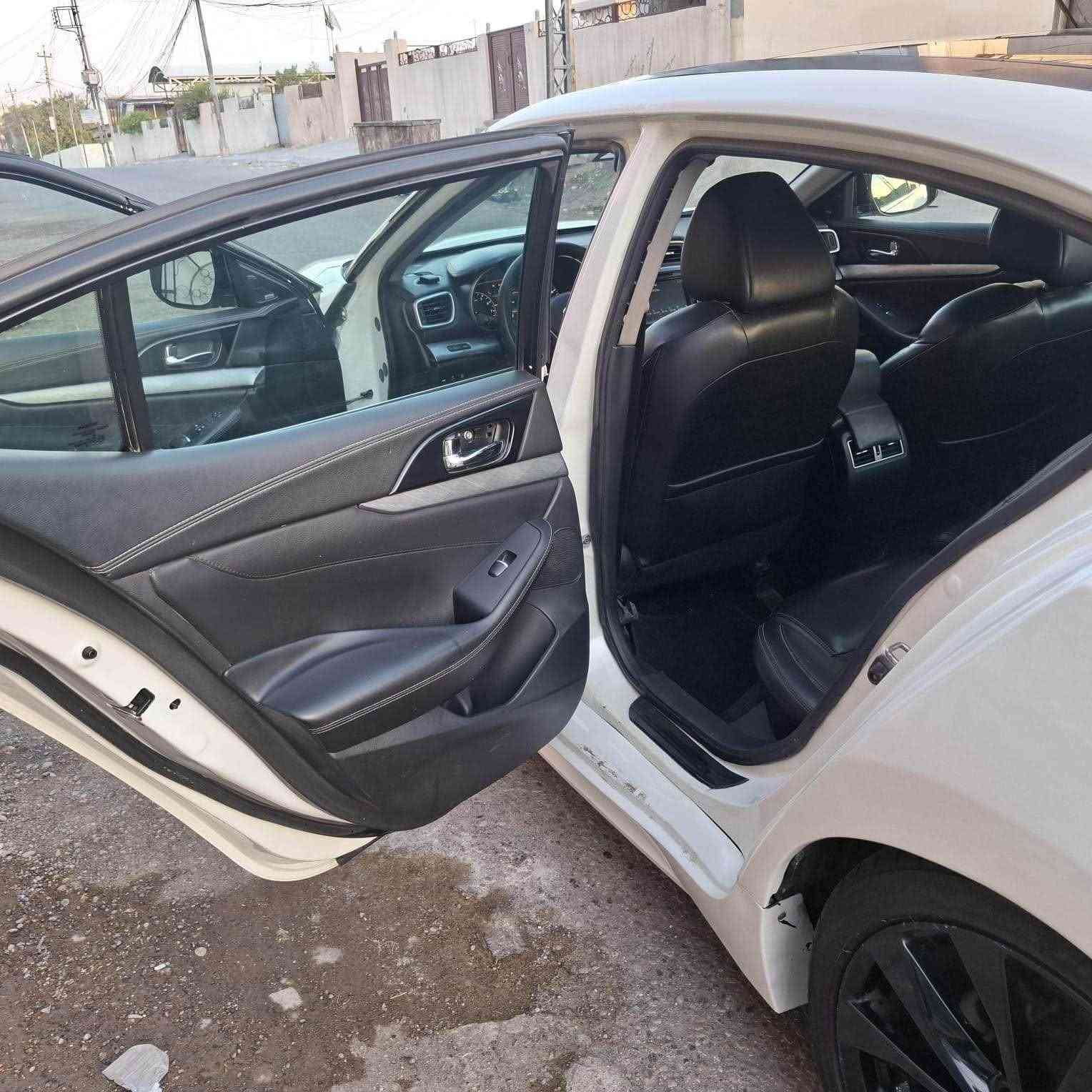 سعر مناسب جداً 🤝
نيسان ماكسيما 
موديل 2017 
وارد امريكي
فول مواصفات SL
ماشيه 79 الف ميل
لون صدفي
سقف اسود
بانوراما
ابواب بصمة
تشغيل عن بعد
كشنات هيتر كهربائي
بصمة تشغيل
ضرر 3 قطع صبغ (بابين+جاملخ)
ايرباك بردة مرجع سيستم 
هزة شهر ال12
سنوية جديدة 2031 
للاستفسار 
السعر 120 ماكو انسب من هل سعر
بيع او مراوس
للاستفسار 
*********** واتساب
*********** واتساب
مكاني الموصل الحمدانية, نينوى
